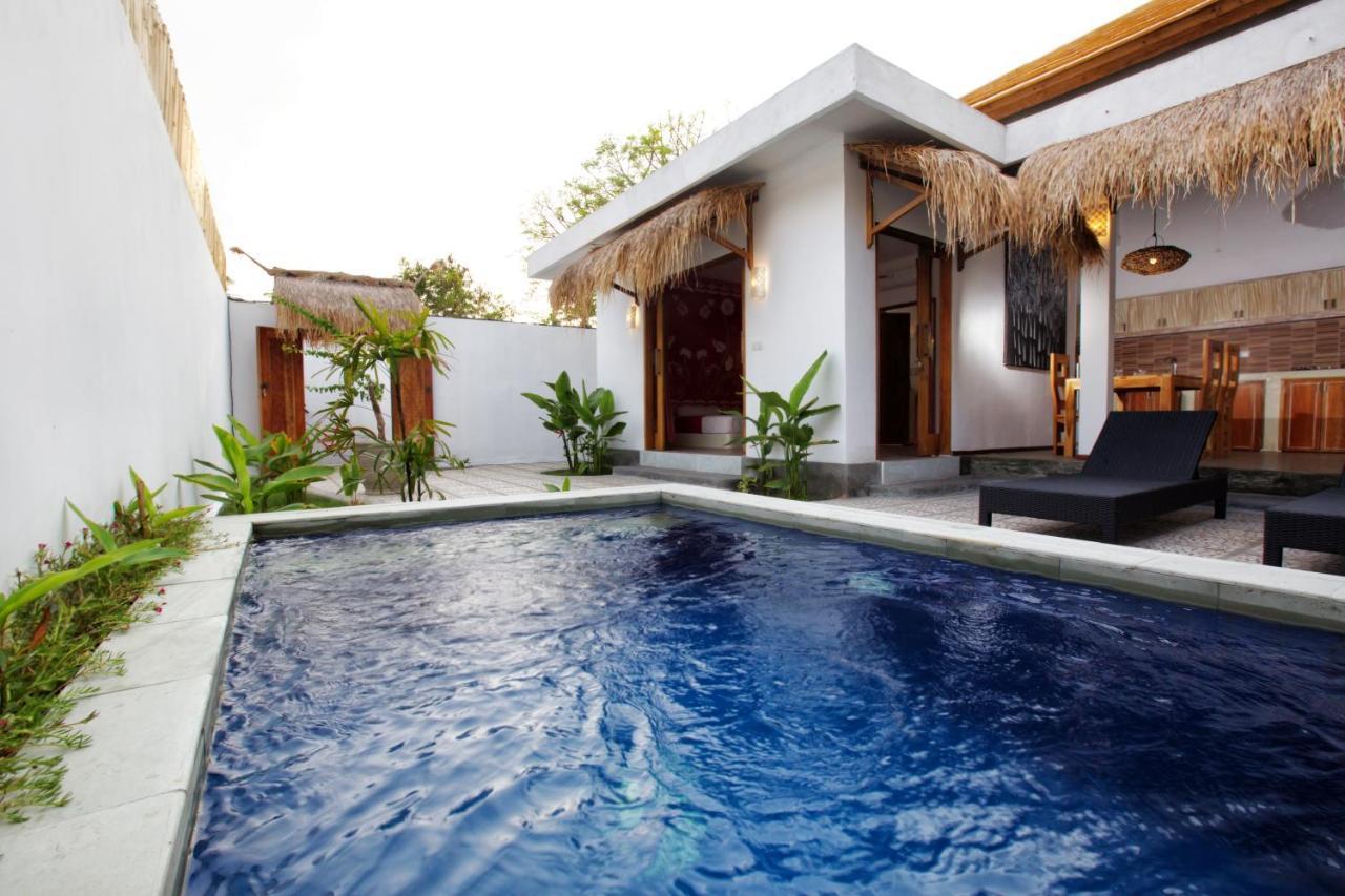 Golden Villa Gili Trawangan Exterior photo