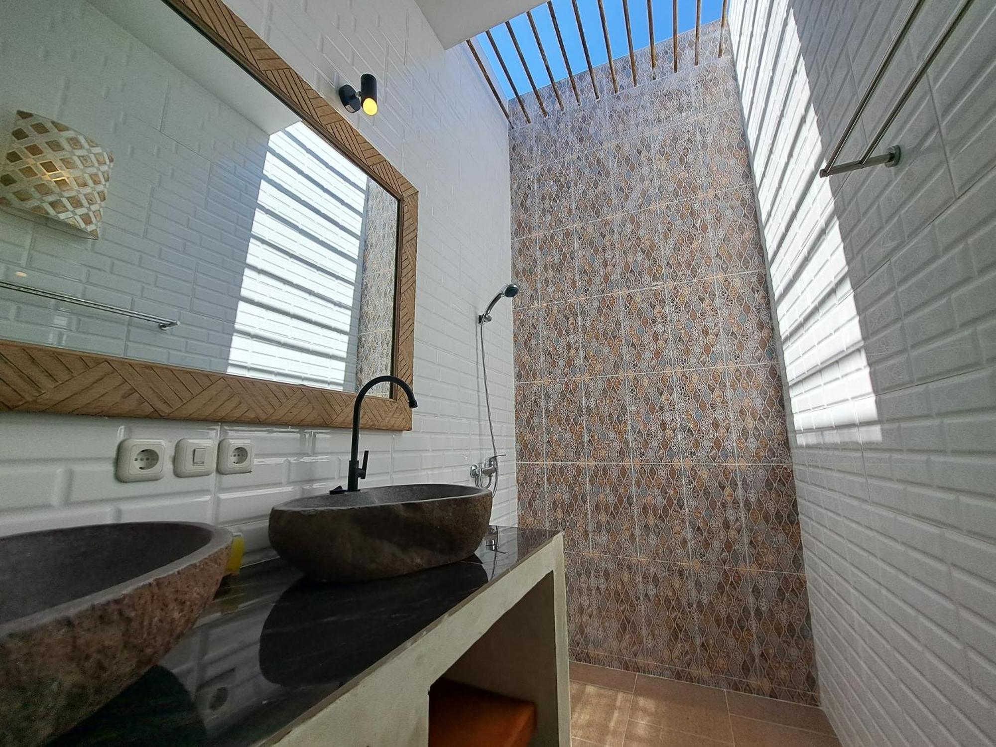 Golden Villa Gili Trawangan Exterior photo